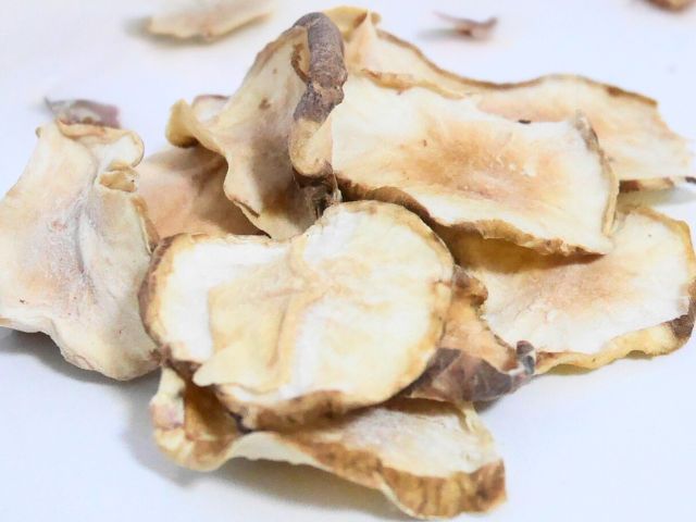 菊芋チップス肉厚